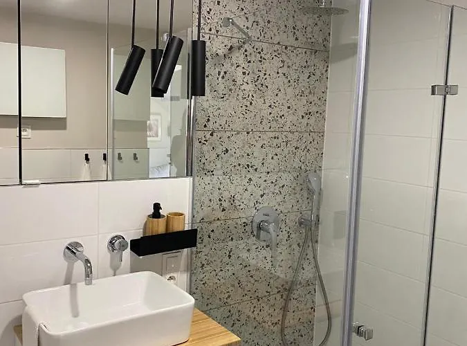 아파트 Saneczkowa 3.33